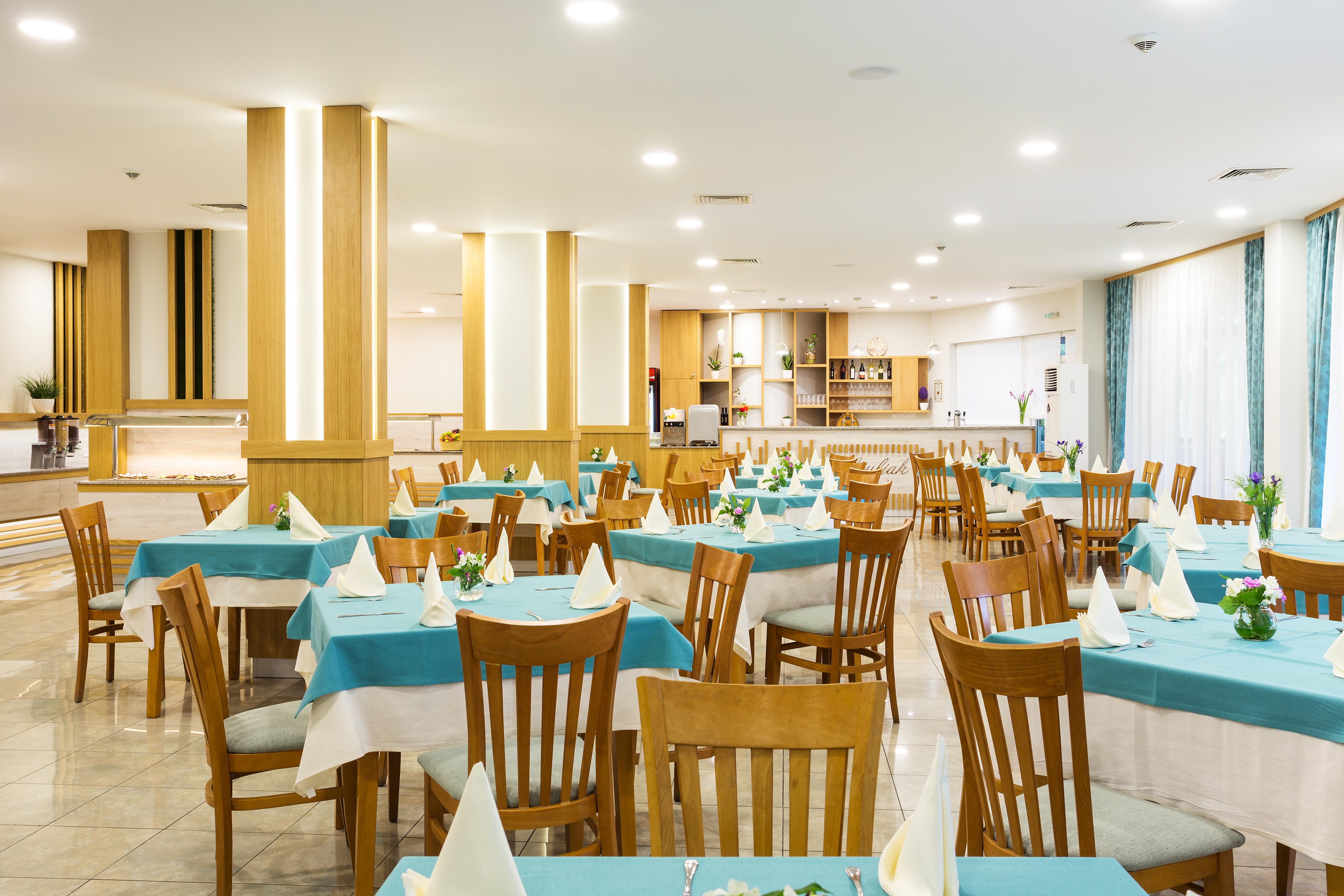 Ljuljak Hotel Golden Sands Bagian luar foto