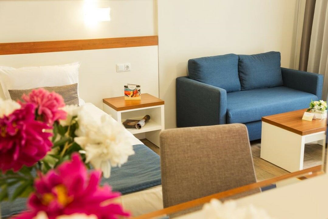 Ljuljak Hotel Golden Sands Bagian luar foto